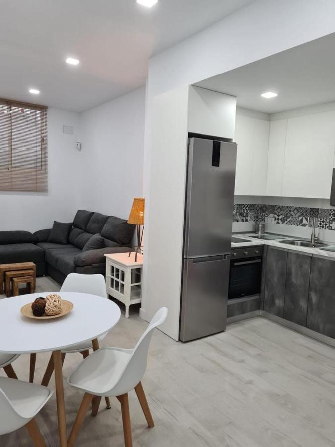 Apartamento Apartamento Pet-Friendly En Atocha By Bebalmy Madrid Exterior foto