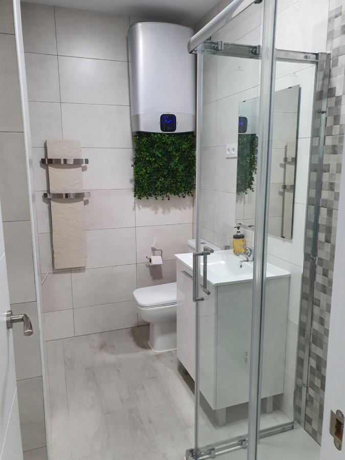 Apartamento Apartamento Pet-Friendly En Atocha By Bebalmy Madrid Exterior foto